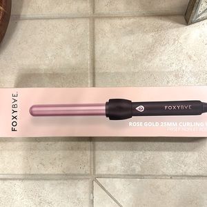 Foxy Bae Rose Gold 25mm curling wand